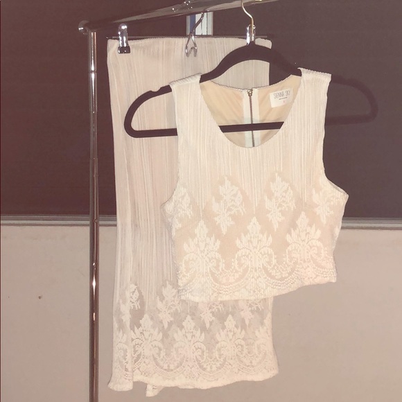 Two piece lace knit dress - Picture 1 of 4
